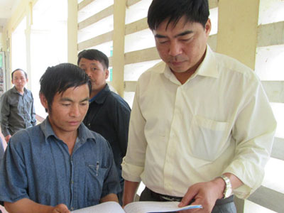Bi hài kết hôn... xuyên biên giới