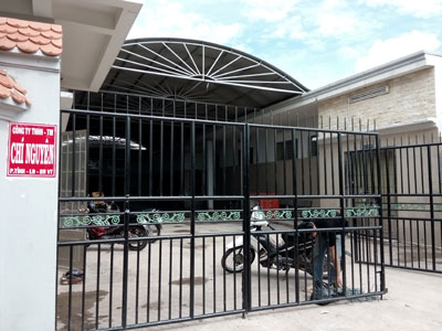 Rò rỉ khí amoniac, nhiều người tháo chạy