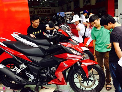 Honda Winner 150 về gần giá đề xuất sau 2 tuần lên kệ