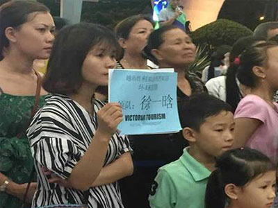 Hướng dẫn viên Trung Quốc bị tố mạo danh người Việt để làm du lịch
