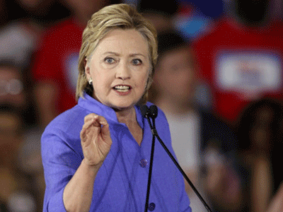 Bà Clinton gọi tỷ phú Trump là "kẻ bài Do Thái"