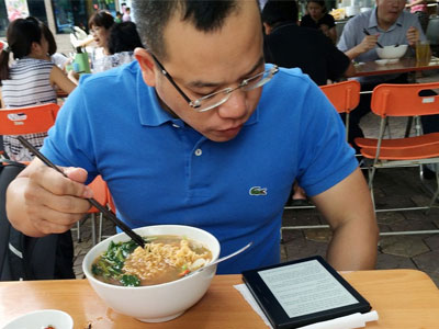 Thời đại "nô lệ" của điện thoại, công nghệ