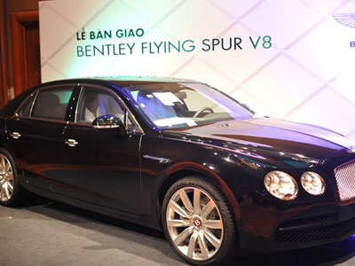 Bentley Flying Spur chính hãng thứ 5 ở Việt Nam có chủ