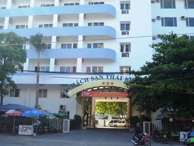 Không chấp nhận việc khách sạn "giam" xe của du khách