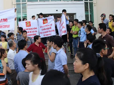Náo loạn tại Big C Đà Nẵng: Chủ tòa nhà chống "lệnh" của tòa án?