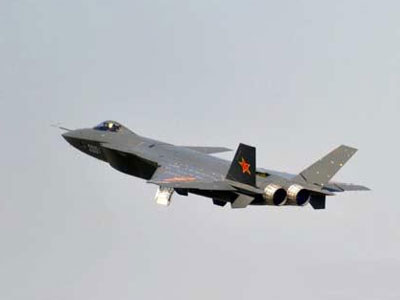 Trung Quốc mang J-20 thách thức F-22 Mỹ ở Biển Đông