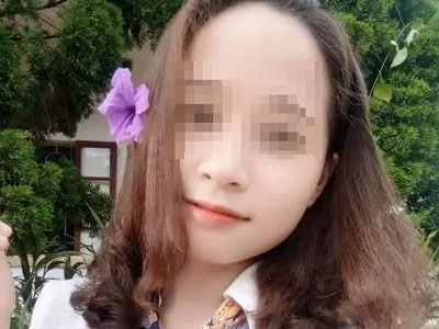 Giọt nước mắt trong lễ tốt nghiệp của nữ sinh bị tài xế taxi sát hại