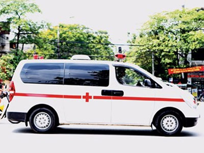 Vụ bảo vệ BV Nhi T.Ư chặn xe cấp cứu: Động trời luật ngầm xe cứu thương