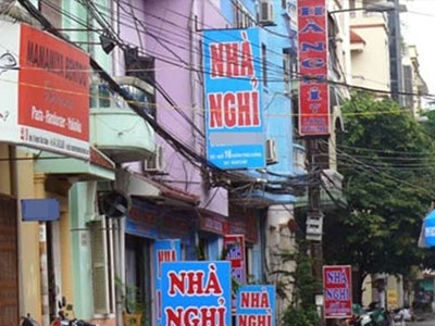 Nhà nghỉ “cháy phòng” mùa Euro
