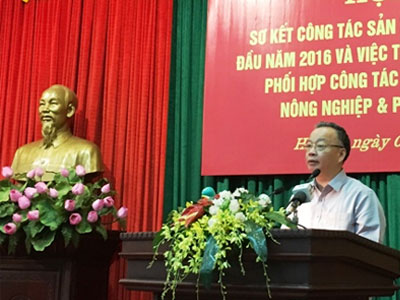 Vắng họp, một loạt lãnh đạo quận Hà Nội bị kiểm tra