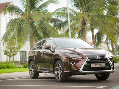 Đánh giá Lexus RX350 2016: lột xác từ trong ra ngoài