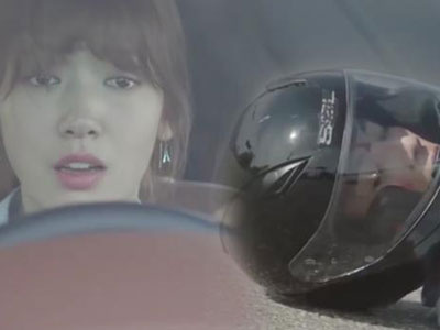 “Doctors”: Ji Soo gặp tai nạn xe ngay trong buổi hẹn hò với Park Shin Hye