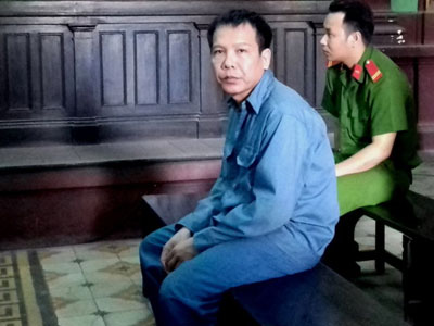 Dụ khách vào nhà trọ ân ái rồi chuốc thuốc mê để cướp