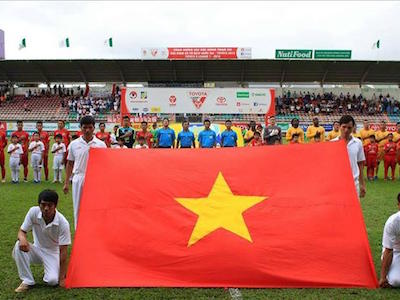 Tiết lộ sốc về trọng tài bị Hải Phòng tố xử ép trận gặp HAGL