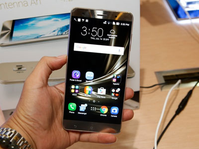 Zenfone 3 Deluxe có giá khởi điểm từ 16 triệu đồng