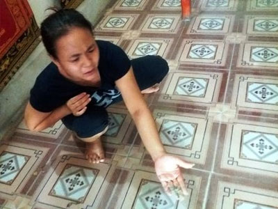 Dân tố nhà máy xả bụi bông, lãnh đạo khẳng định chỉ… đốt lá cây?