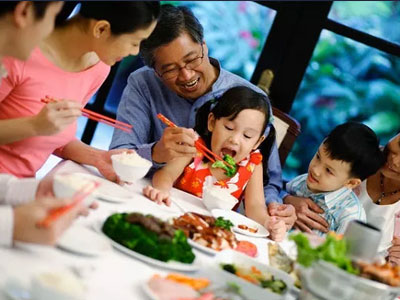 Bạn gái đòi chia tay vì lo sợ sau này phải hầu hạ nhà chồng