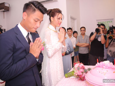 Mạc Hồng Quân - Kỳ Hân bức xúc vì miệng đời