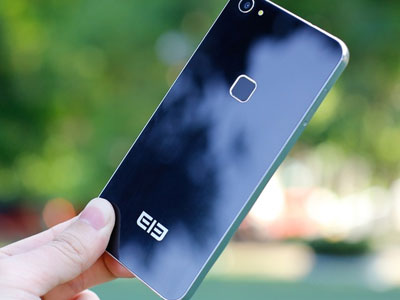 Smartphone có cảm biến vân tay giá rẻ nhất Việt Nam