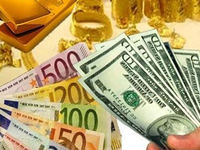 Vàng loạn, chứng khoán sôi sục: Yên tâm ôm USD?