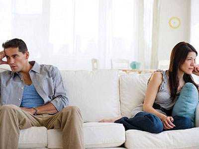 Vợ cầu xin tôi tha thứ sau khi cặp bồ với sếp