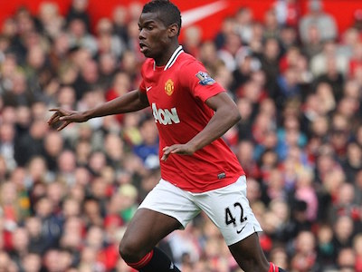 Pogba ký hợp đồng 5 năm với Man Utd, nhận lương tuần 220.000 bảng
