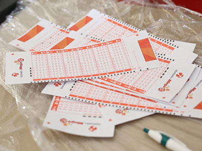 Vé số độc đắc triệu USD ở Việt Nam đầu tiên thuộc về ai?