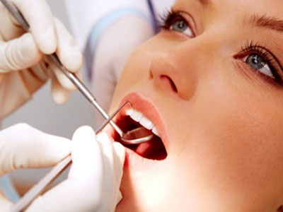 Chảy máu chân răng: Cảnh báo nhiều căn bệnh nguy hiểm