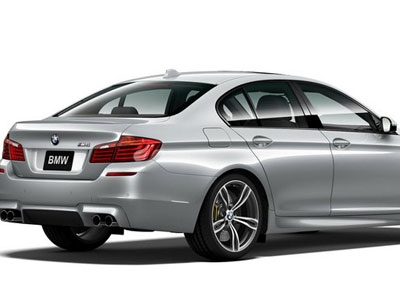 Sedan thể thao BMW M5 thêm màu độc, số lượng hạn chế