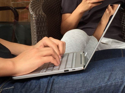 Mi Notebook của Xiaomi lộ ảnh thực tế, ra mắt ngày mai