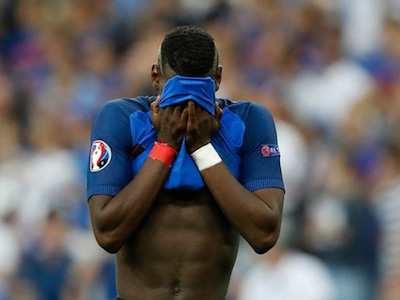Pogba hủy kiểm tra y tế với M.U