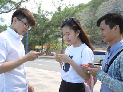 Ứng dụng độc tấn công di động
