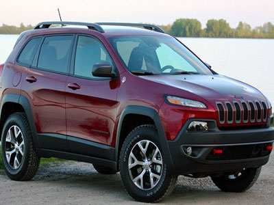 Fiat Chrysler thu hồi 323.000 xe hơi do sự cố hệ thống dây điện