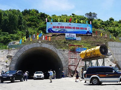 Thông hầm đường bộ 12.000 tỷ đồng qua đèo Cả