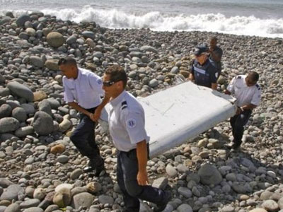 MH370 có thể đã bị điều khiển để đâm xuống biển