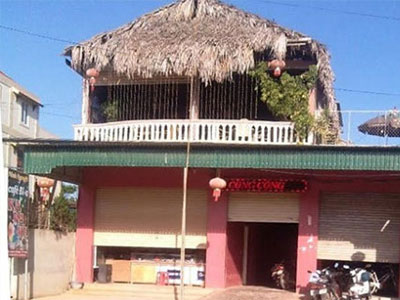 Truy bắt nhóm trai làng đâm nam thanh niên tử vong trong quán hát