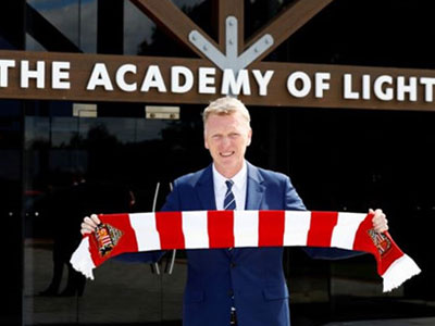 Bị thất sủng, David Moyes vẫn "nổ banh trời"