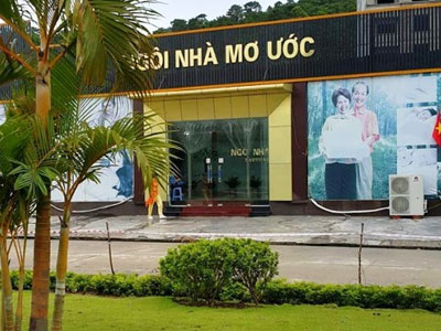 Điểm bán hàng chuyên phục vụ khách Trung Quốc bị phạt 500 triệu đồng