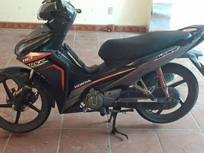 “Hô biến” Honda Wave phong cách Winner chỉ 1 triệu đồng