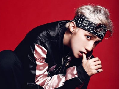 Dân mạng làm loạn Facebook Charlie Puth vì Sơn Tùng M-TP