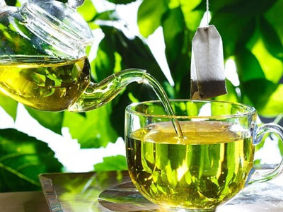 Trà xanh tự nhiên: Vừa uống vừa lo