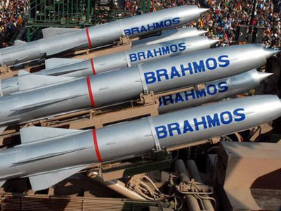 Ấn Độ triển khai tên lửa BrahMos đến biên giới răn đe Trung Quốc