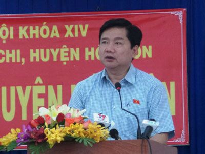 TP.HCM: Xã cách trung tâm 13 km nhưng gọi taxi…không tới