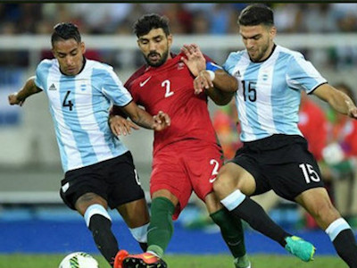 Olympic Bồ Đào Nha “quật ngã” Argentina trong ngày ra quân