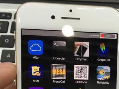 Rò rỉ clip iPhone mới chạy hệ điều hành nội bộ của Apple