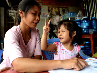 Vụ nhầm con suốt 3 năm: Khoảng lặng sau niềm vui đoàn tụ