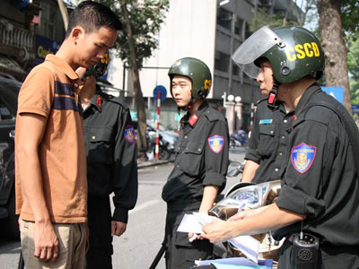 Cấm CSCĐ đứng chốt xử phạt giao thông