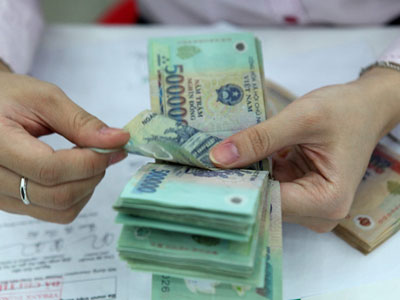 Ngân hàng đua lãi suất