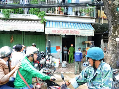 Nổ can axit ở chợ “tử thần” Kim Biên TP.HCM, 5 người bị thương
