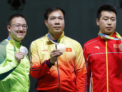 Bộ VH-TT-DL thưởng nóng 60 triệu đồng cho nhà vô địch Olympic